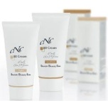 CNC Bb Cream Light - INNOVATIIVNE PÄEVAKREEM KOOS PÄIKESEKAITSE, MATISTAVA TOIME, NIISUTUSE JA JUMESTUSEGA 50ml